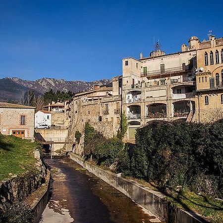 Hotel La Fonda Dels Pirineus マサネット・デ・カブリニス エクステリア 写真